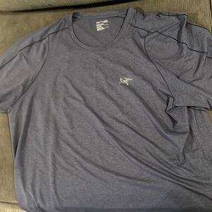 Arc’Teryx Activewear Fitness Breathable Stretch Tee